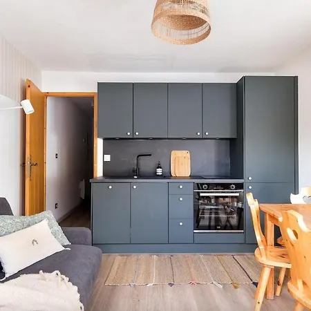 Apartamento Direct Access To Gondola, Downtown, South-facing
